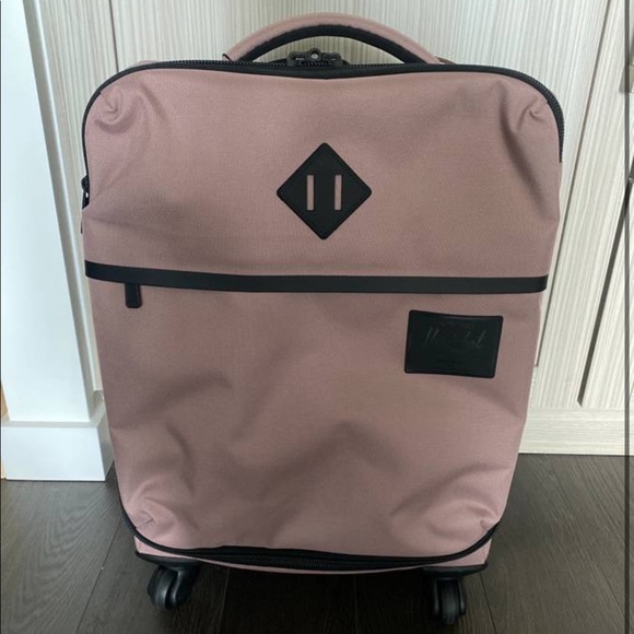 SOLD Herschel Highland Suitcase - Picture 3 of 4